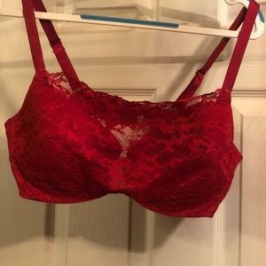 38D soma underwire, lightly padded camisole bra.